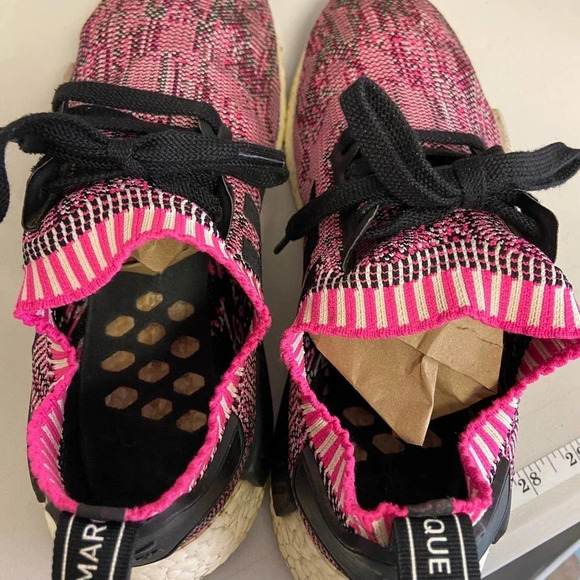 adidas NMD R1 Primeknit Pink Rose‎ Womans 9 - Picture 5 of 7